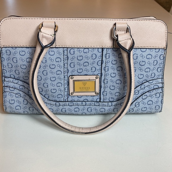 Guess handbag - Picture 6 of 12